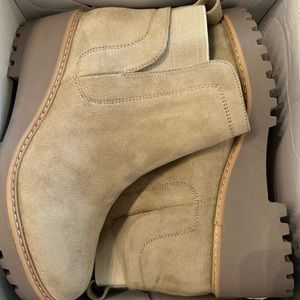 DV by Dolce Vita Rielle Wedge Boot